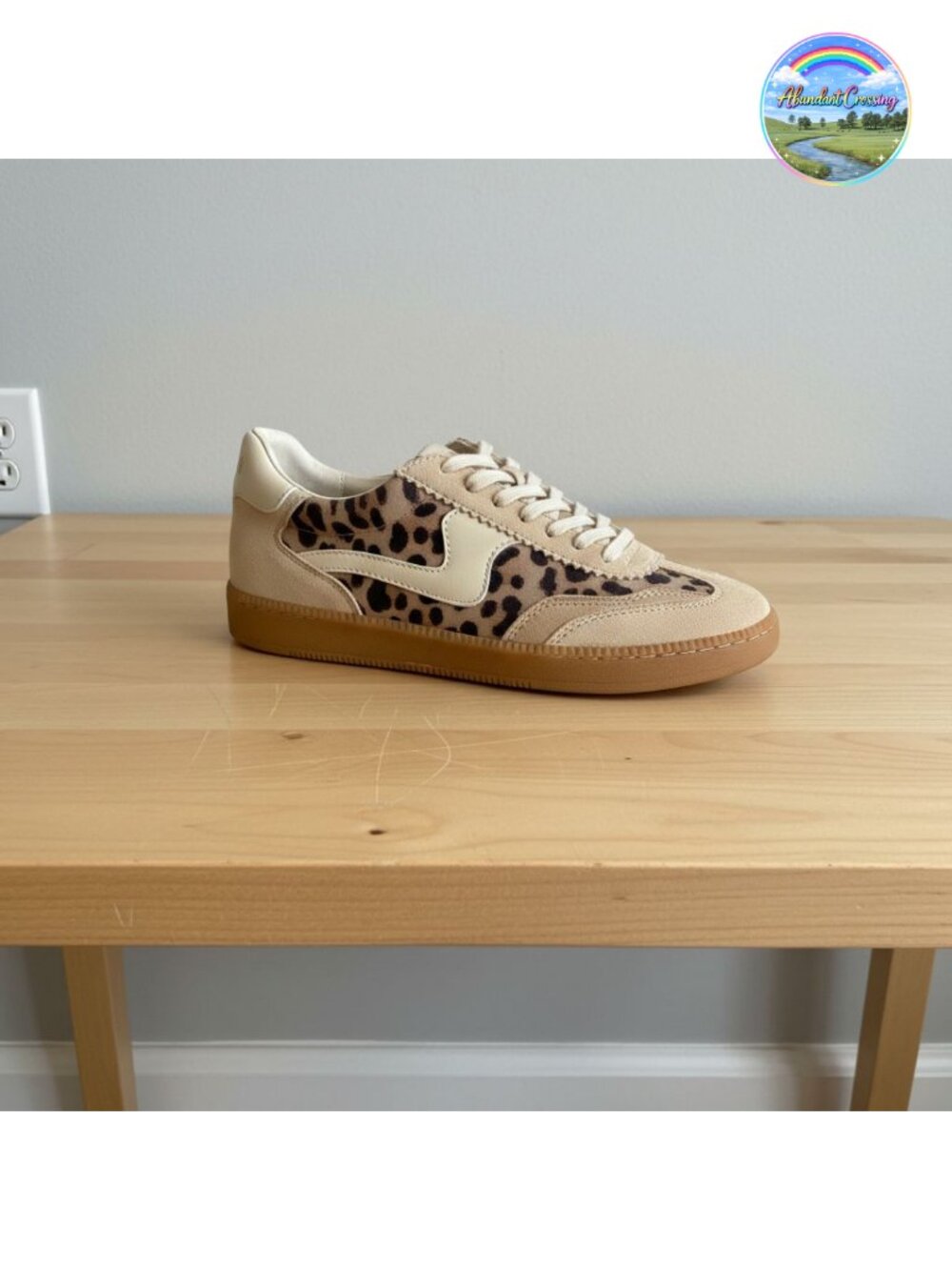 Women's Fashion Sneaker Lace-Up Flat Suede Leather